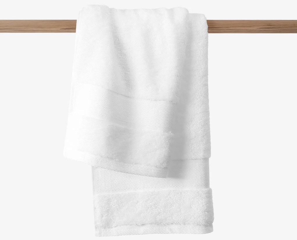 Goldea bambuszszálas törölköző és fürdőlepedő - hófehér 50 x 100 cm