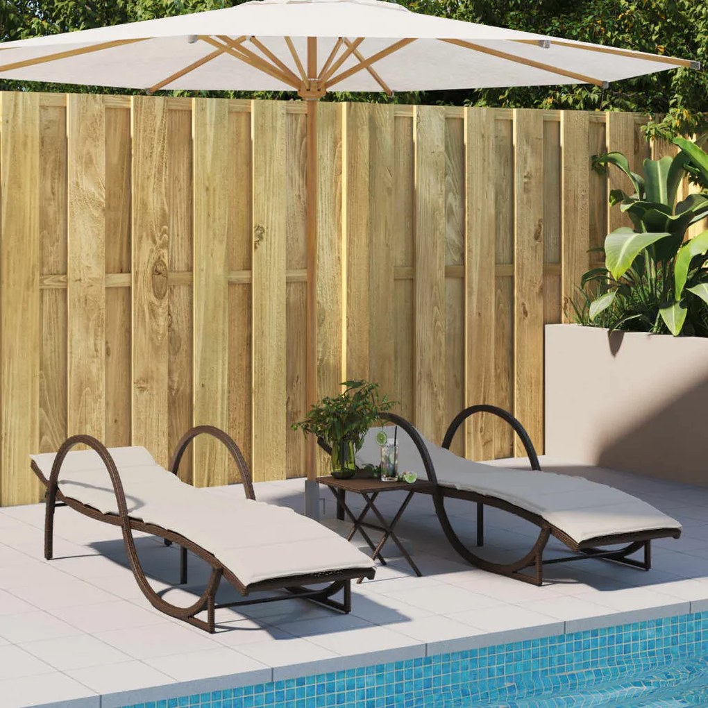 Barna polyrattan napozóágy párnával 60 x 199 x 42 cm