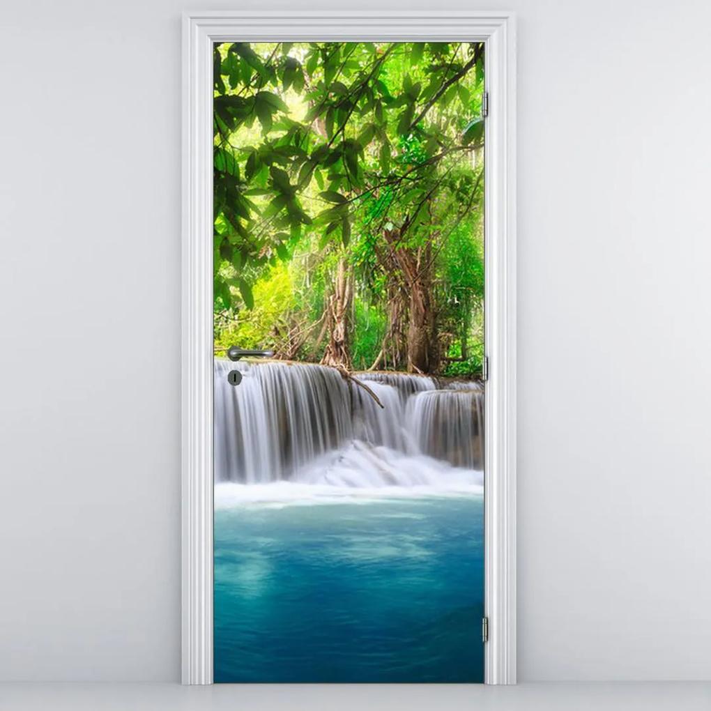 Fotótapéta ajtóra - Vízesés és a kék vízszintje (95x205cm)