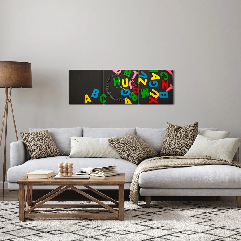 Kép - színes betűk (órával) (90x30 cm)