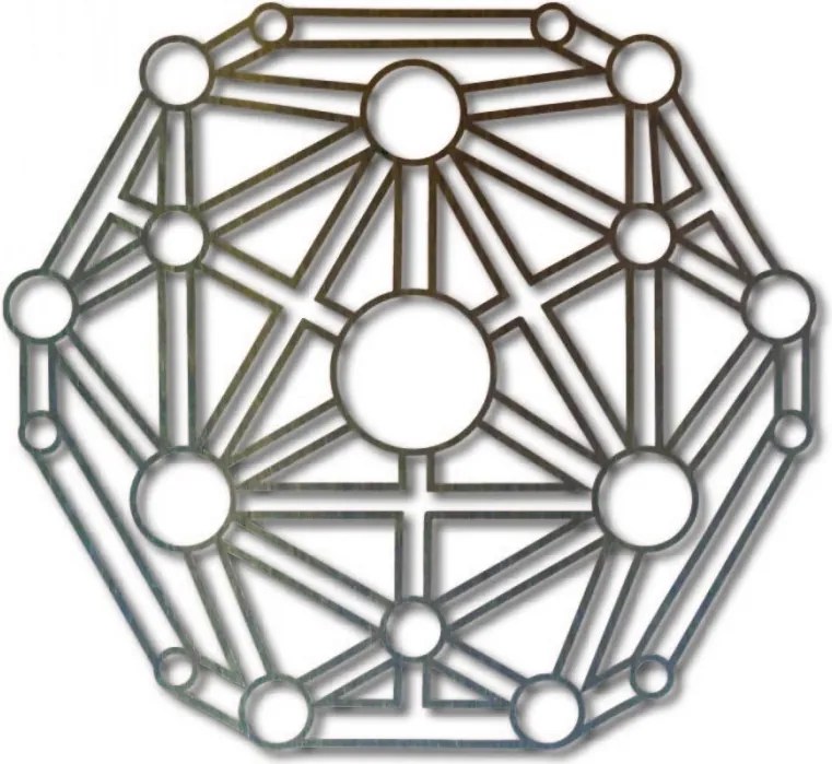 Geometriai kép a falon falemezből faragott