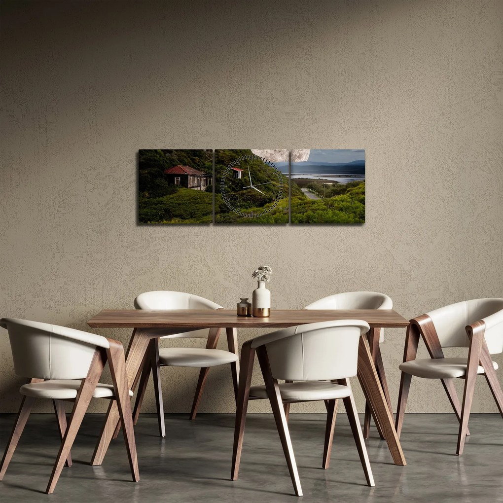 Holdas tájkép (órával) (90x30 cm)