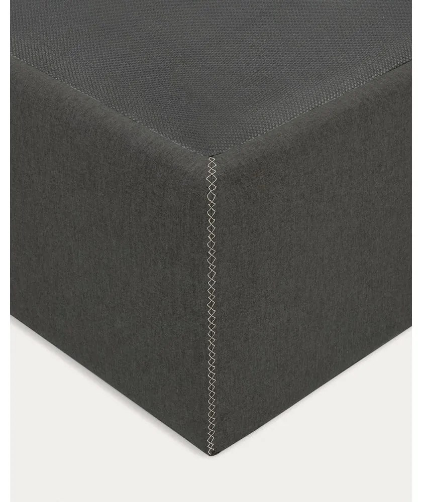 Fekete kárpitozott ágyneműtartós franciaágy 160x200 cm Matters – Kave Home