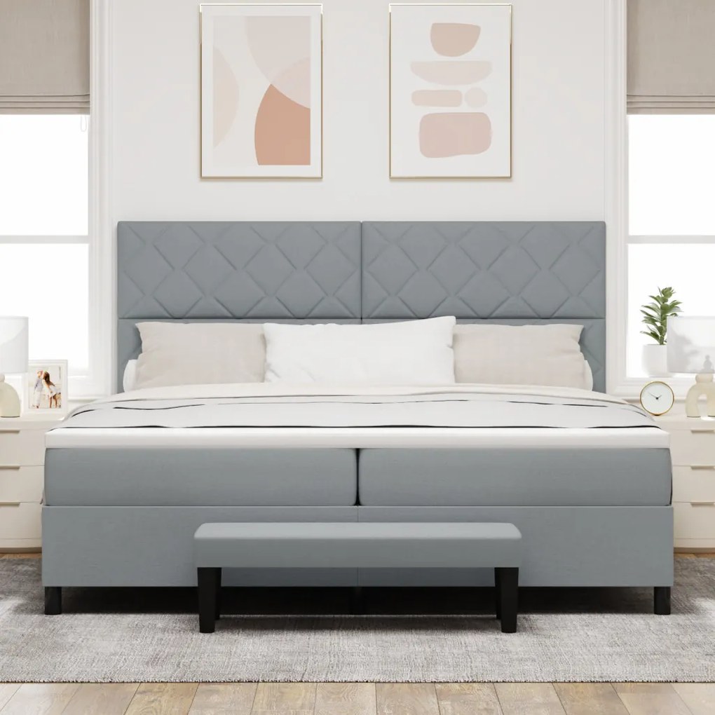 Box Spring Ágy Matraccal és PadVilágosszürke 200x200 cm Szövet