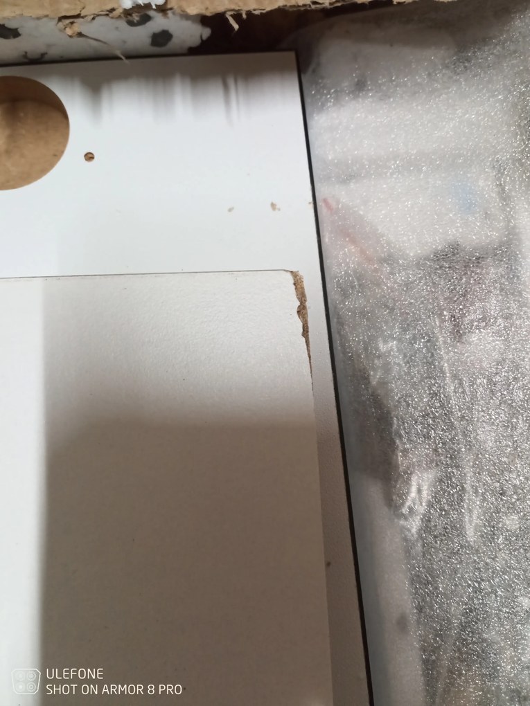 AKCIÓ Fehér szekrény mosdó alá MASON BL13, fekete magasfényű HG II. osztály