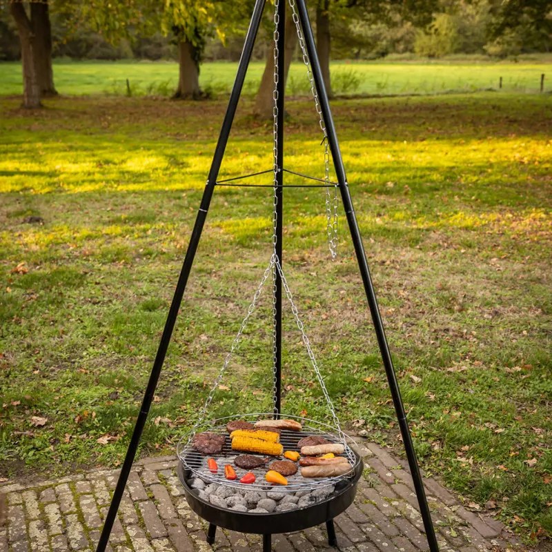 BBQ tűzrakó tál, állítható magasságú grillráccsal, három lábú állvánnyal, 157 cm