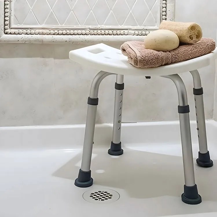 Állítható magasságú zuhanyzószék