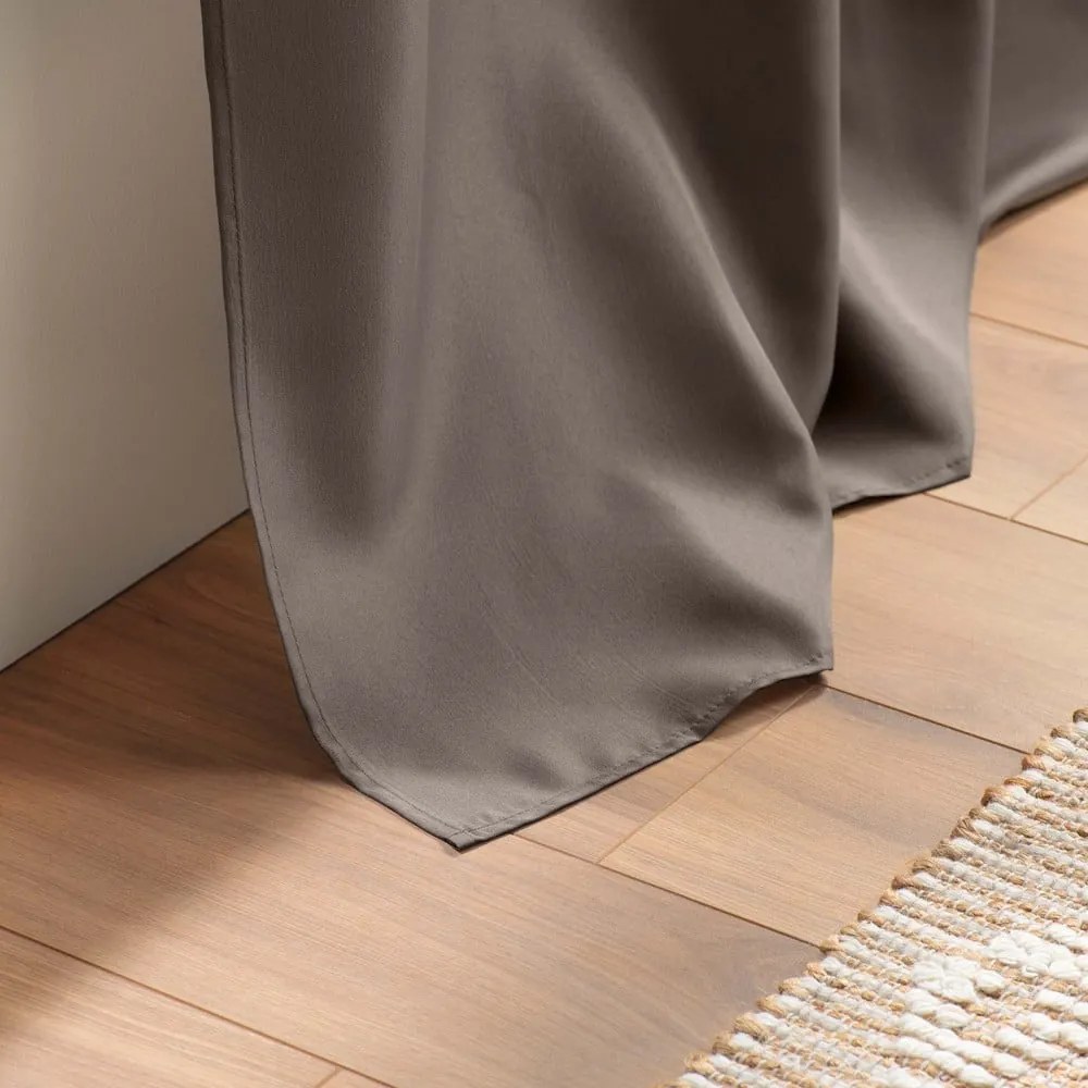 Barna függöny 140x280 cm Essentiel – douceur d'intérieur