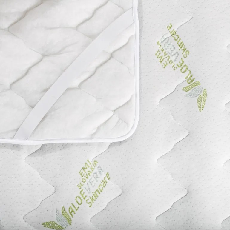 EMI Aloe Vera matracvédő a sarkokon gumiszalaggal