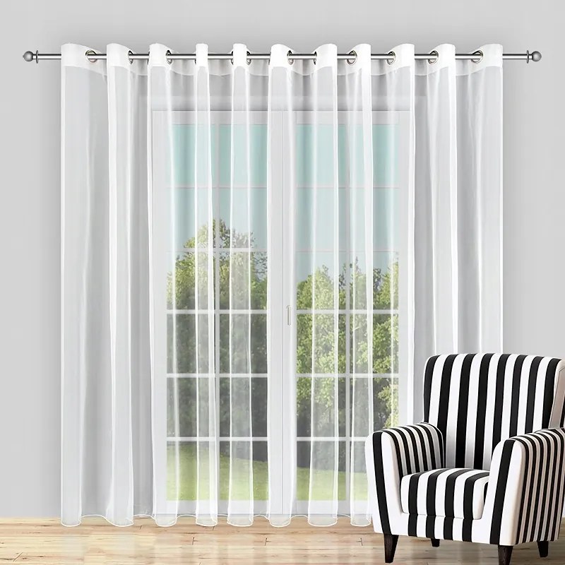 Függöny Az Átvezetőkön Finom, Mint A Selyem 200X230