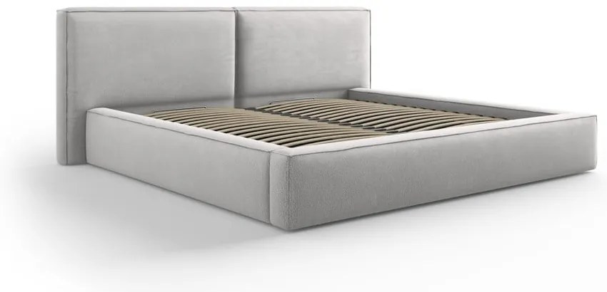 Világosszürke kárpitozott franciaágy tárolóhellyel, ágyráccsal 140x200 cm Arendal – Cosmopolitan Design