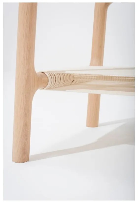 Fawn kisasztal tömör tölgyfa szerkezettel és szürke asztallappal - Gazzda