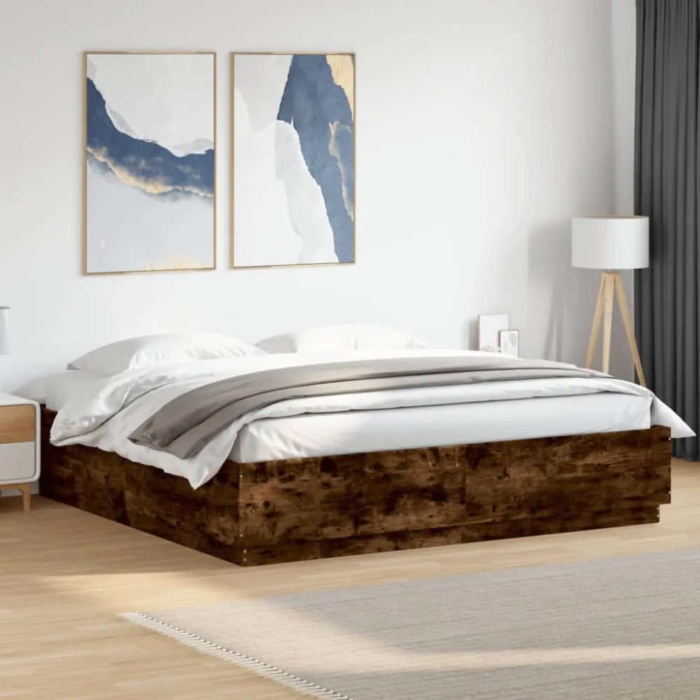 füstös tölgy színű szerelt fa ágykeret LED-del 200 x 200 cm