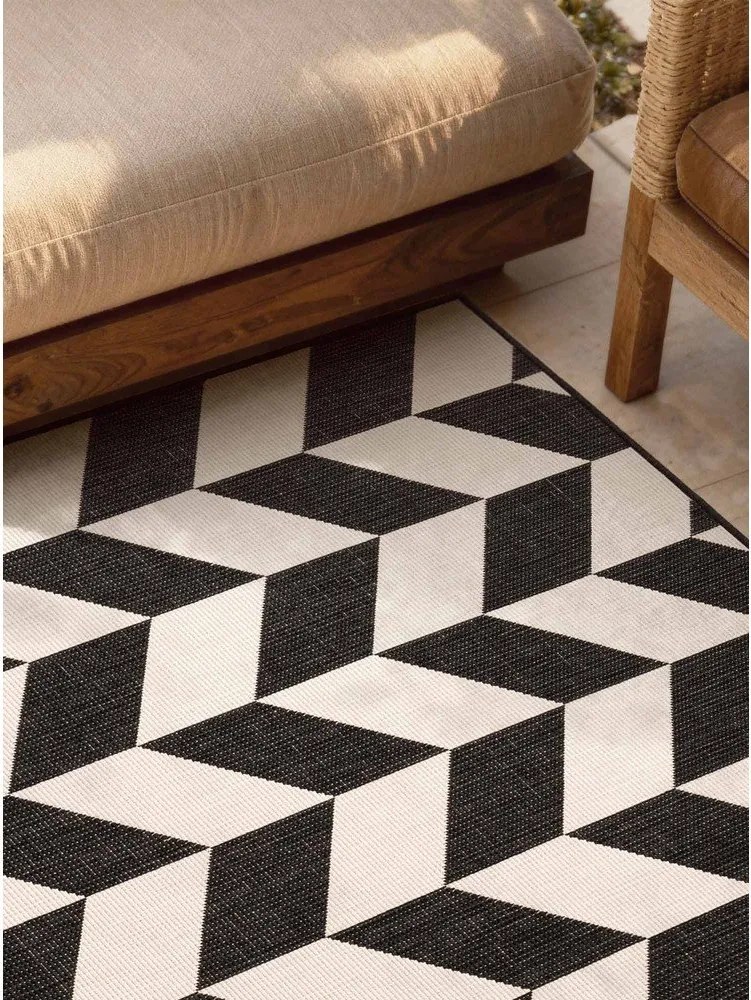 Fekete-krémszínű kültéri-beltéri szőnyeg 160x230 cm Haringey Terrick – Ted Baker