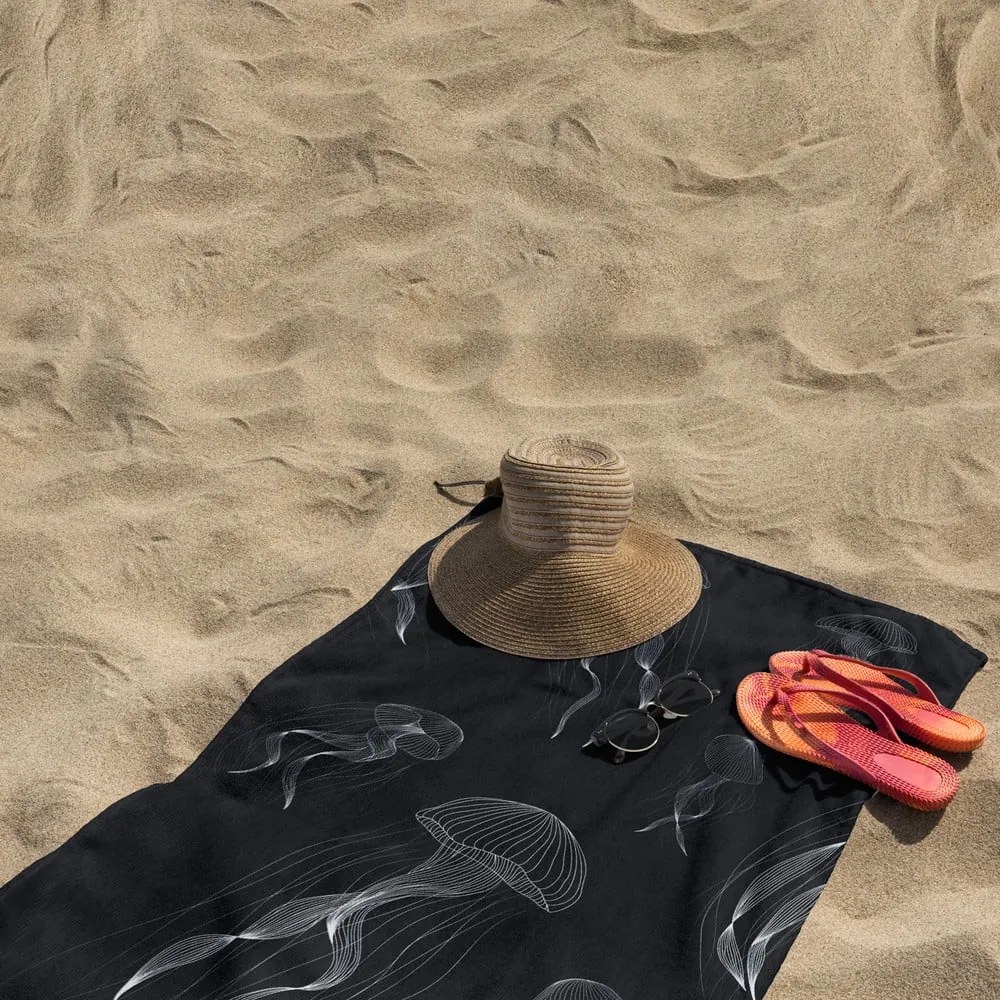Fekete-fehér strandtörölköző 90x180 cm Jellyfish – DecoKing