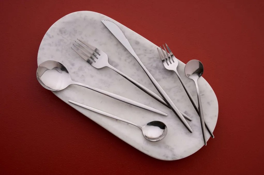Evőeszközkészlet, ezüst, 21×3 cm