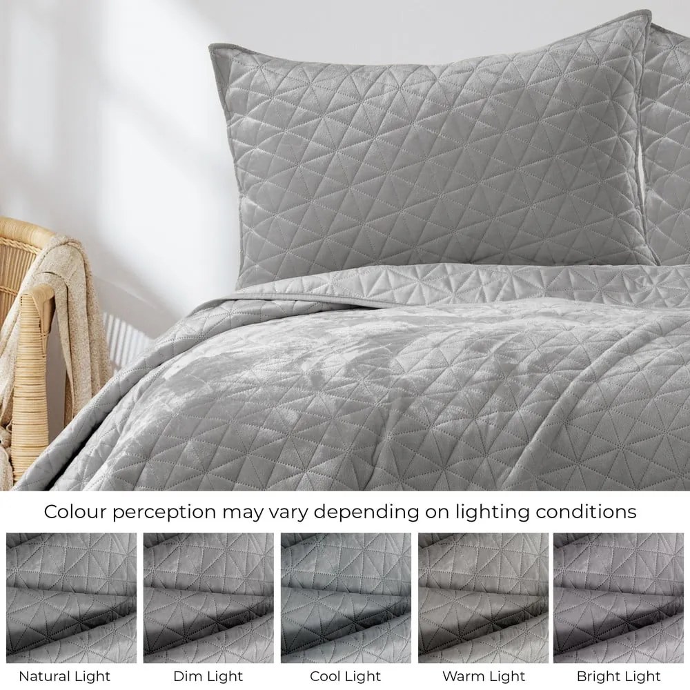 Világosszürke bársony steppelt ágytakaró 170x210 cm Laila – AmeliaHome