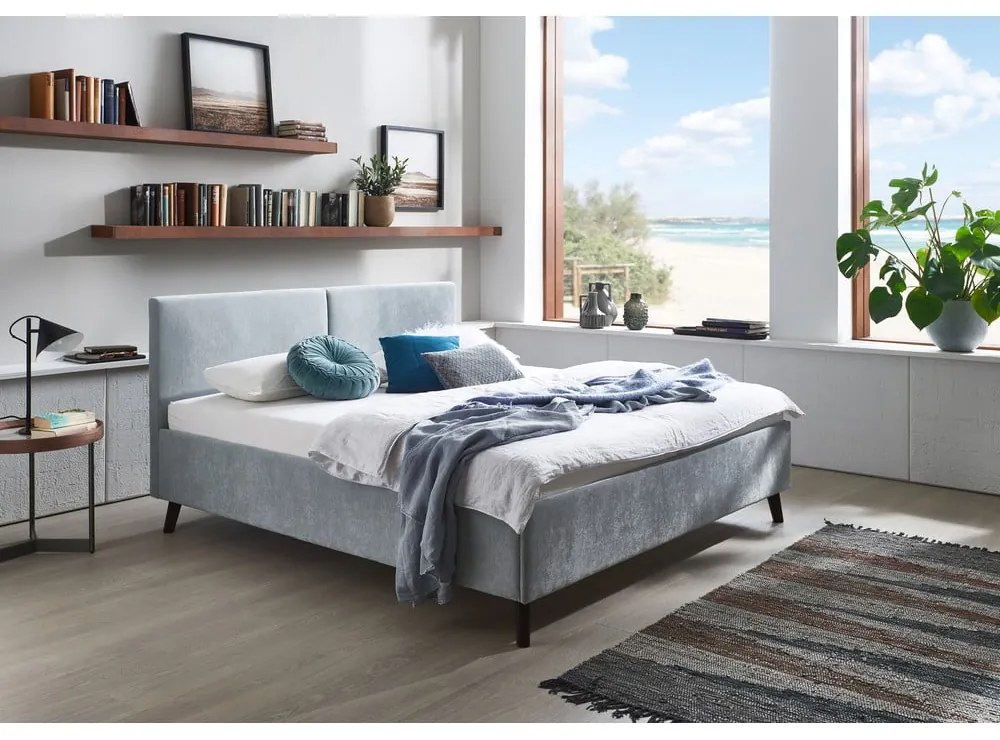 Világoskék kárpitozott franciaágy ágyráccsal 180x200 cm Piano – Meise Möbel