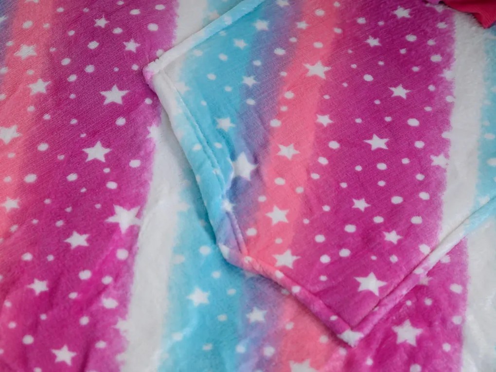 báránybunda hatású kapucnis, ujjas pléd AURORA színes