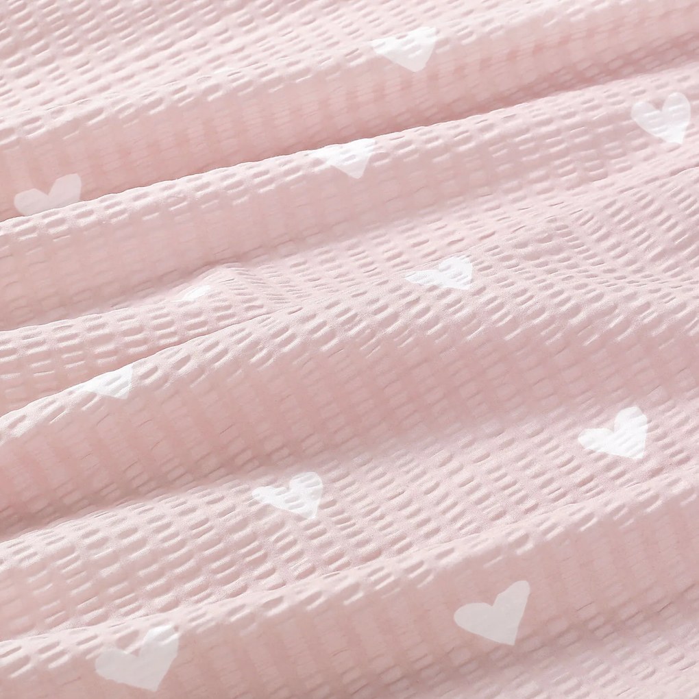 Goldea krepp párnahuzat - szívecskék, púderrózsaszín alapon 50 x 50 cm