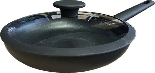 Smukee Serpenyő tapadásmentes bevonattal és fedővel 24 cm