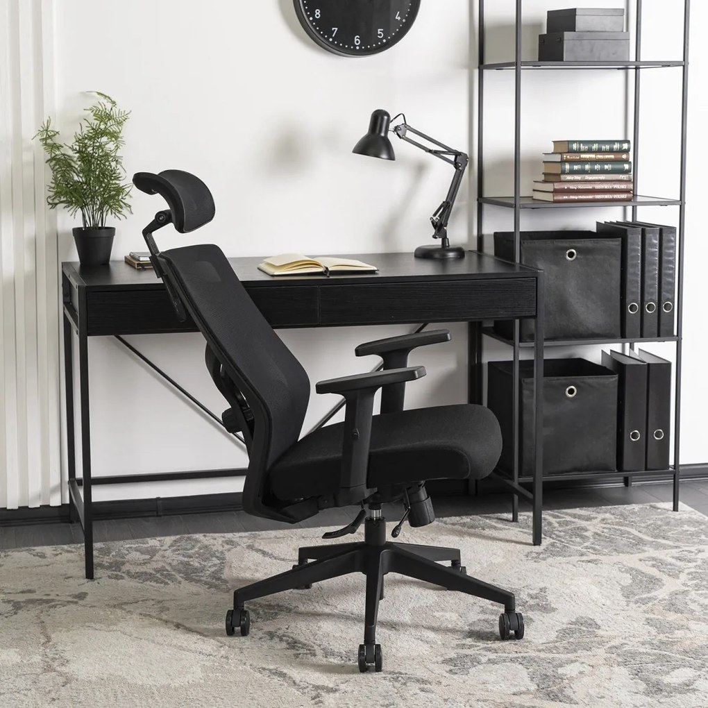 Irodai Forgószék Fekete Színben. BENTO