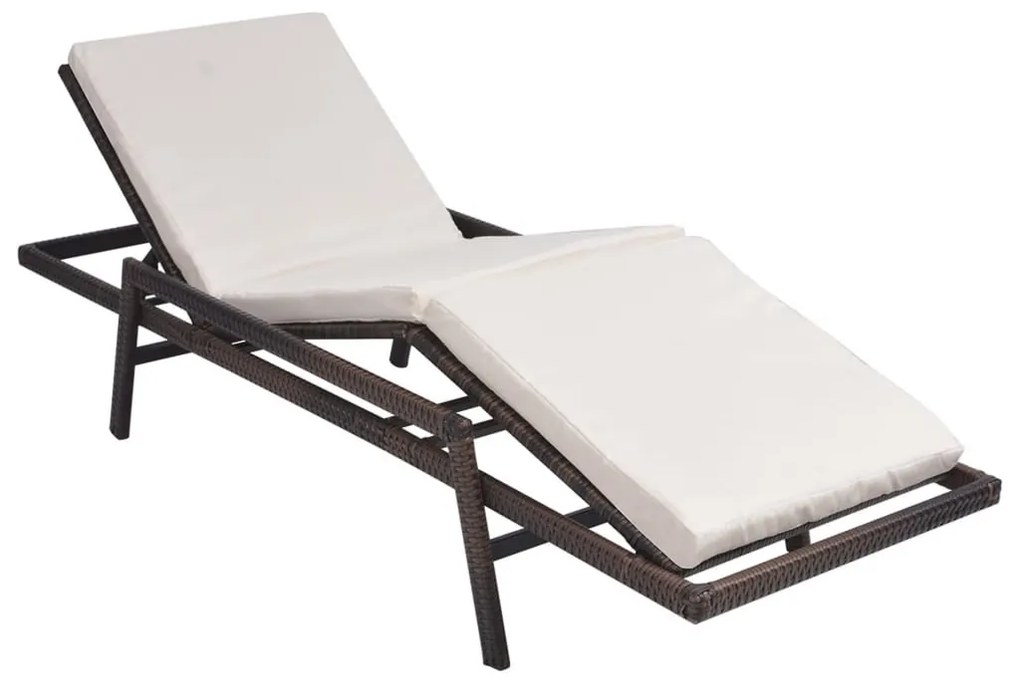 Barna polyrattan napozóágy párnával
