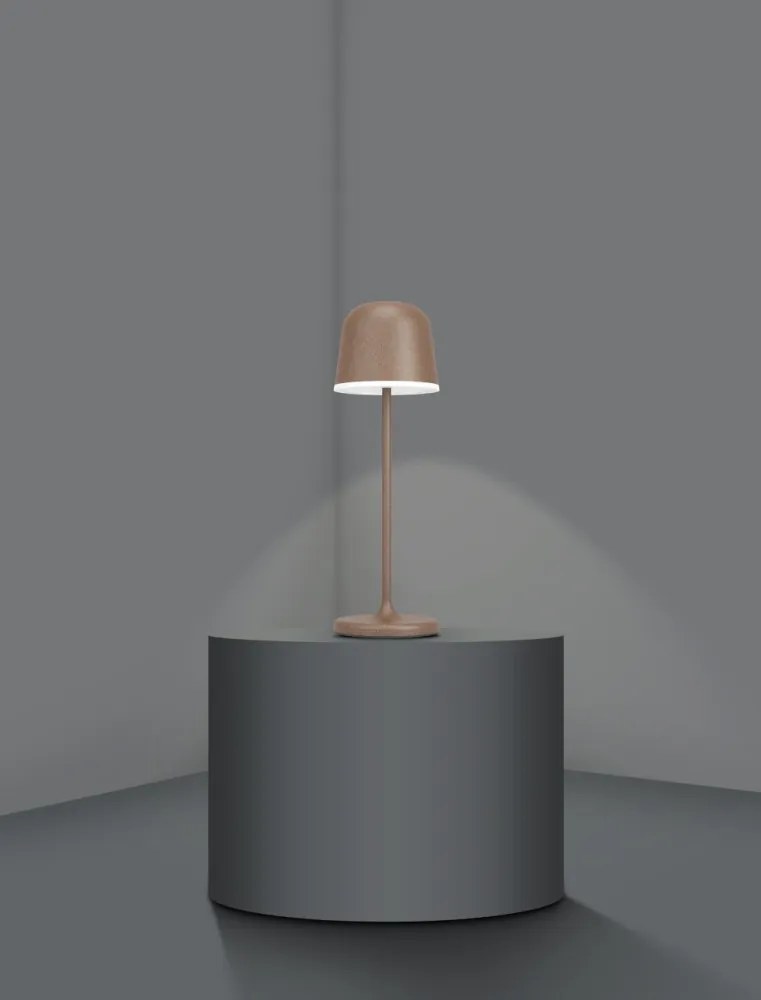 Eglo Mannera 900459 akkumulátoros kültéri asztali lámpa, 2,2W LED, 3000K, 200 lm, IP54