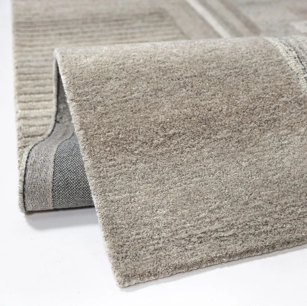 Szürkésbézs kézi szövésű gyapjú futószőnyeg 80x300 cm Lira – Flair Rugs