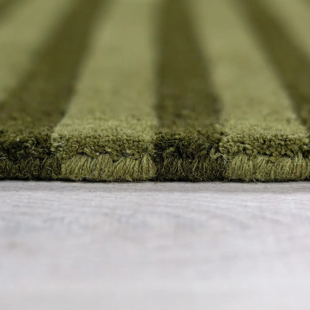 Zöld kézi szövésű gyapjú szőnyeg 150x240 cm Conway Retro – Flair Rugs