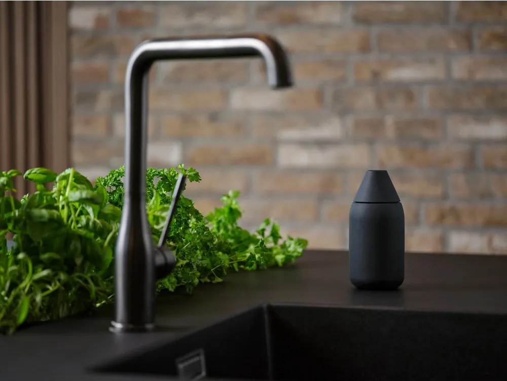 Fekete szilikon szappanadagoló 300 ml Singles – Zone