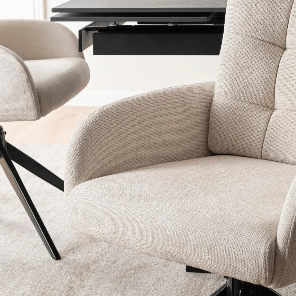 Forgó szék krém színben. JULY