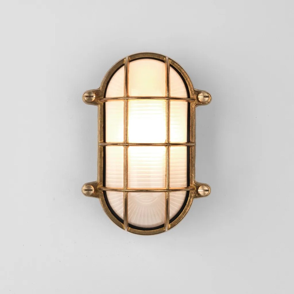 ASTRO LIGHTING 1376006 THURSO Klasszikus Kültéri Fali Lámpa Sárgaréz E27 IP44
