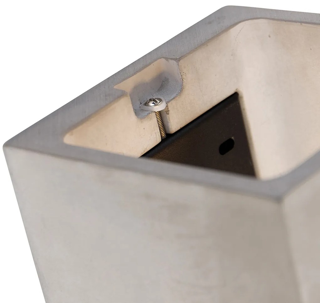 Rusztikus négyzet alakú fali lámpa betonból - Alban