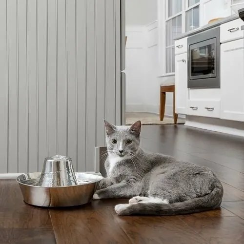 PetSafe® Seaside rozsdamentetlen acélból készültszökőkút 1,8 l