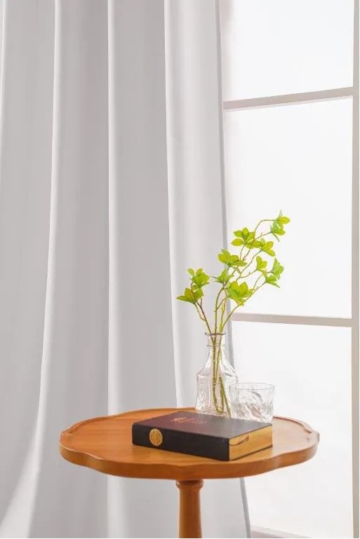 OXFORD LIGHT fehér függöny 140x250 cm Felfüggesztés: Hullámos sínszalag