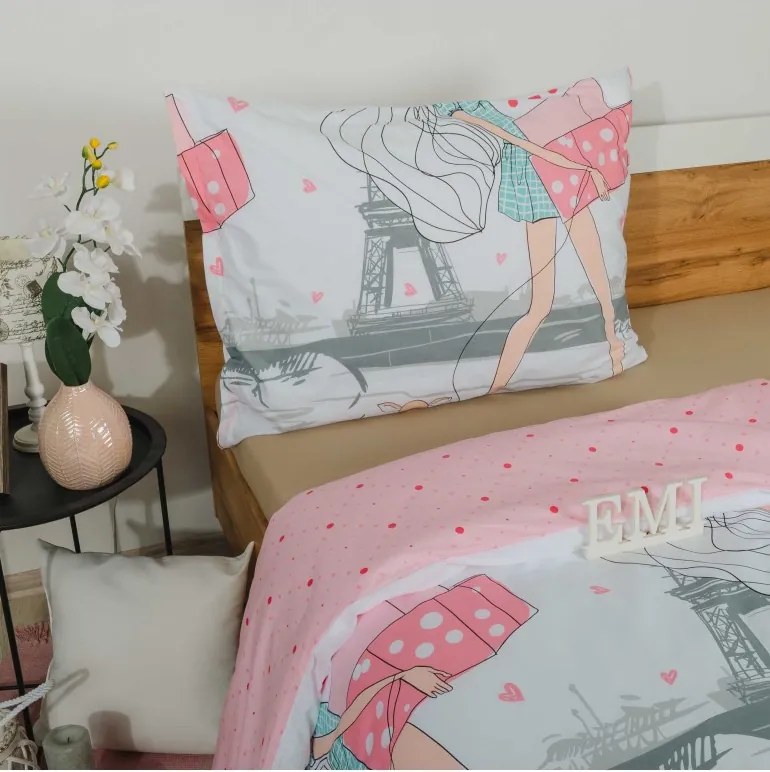 EMI Eiffel gyermek ágyneműhuzat, A standard egyszemélyes ágy szett tartalma: 1x 140x200 + 1x 70x90