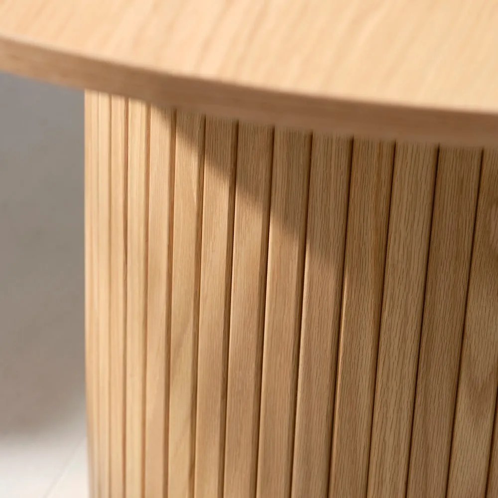 Kerek étkezőasztal tölgyfa dekorral ø 120 cm Nola – Unique Furniture