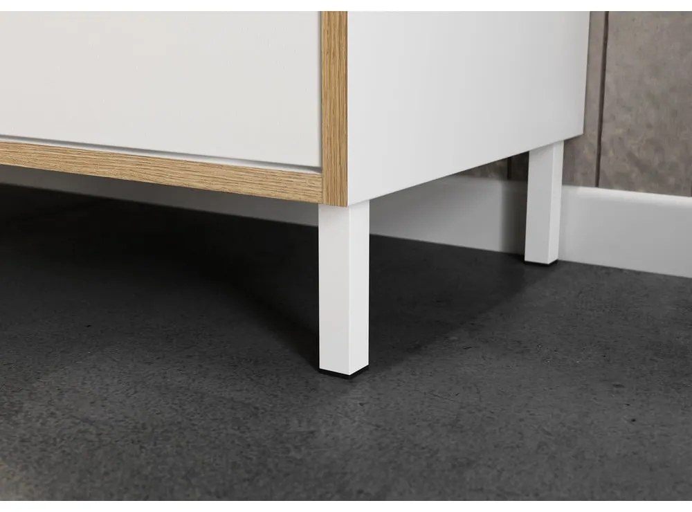 Fehér magas-keskeny fürdőszoba szekrény 39x120 cm Topeka – Germania