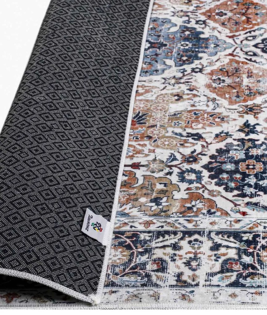 Carpetum bézs alapon, piros mintás szőnyeg 100x150