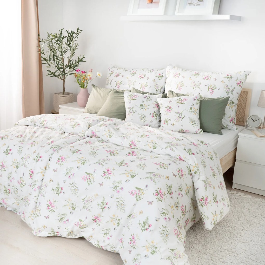 Goldea pamut ágyneműhuzat - színes réti virágok fehér alapon 140 x 220 és 70 x 90 cm