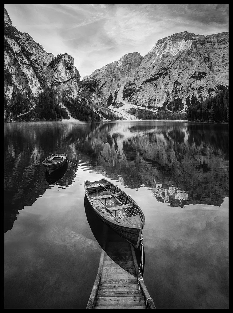 Poszter 60x90 tó táj hegyek tükröződés csónak