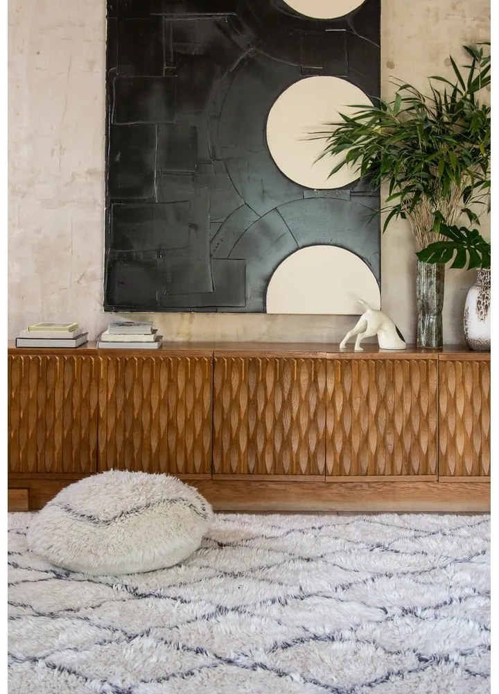 Fehér gyapjú puff Berber Soul – Lorena Canals