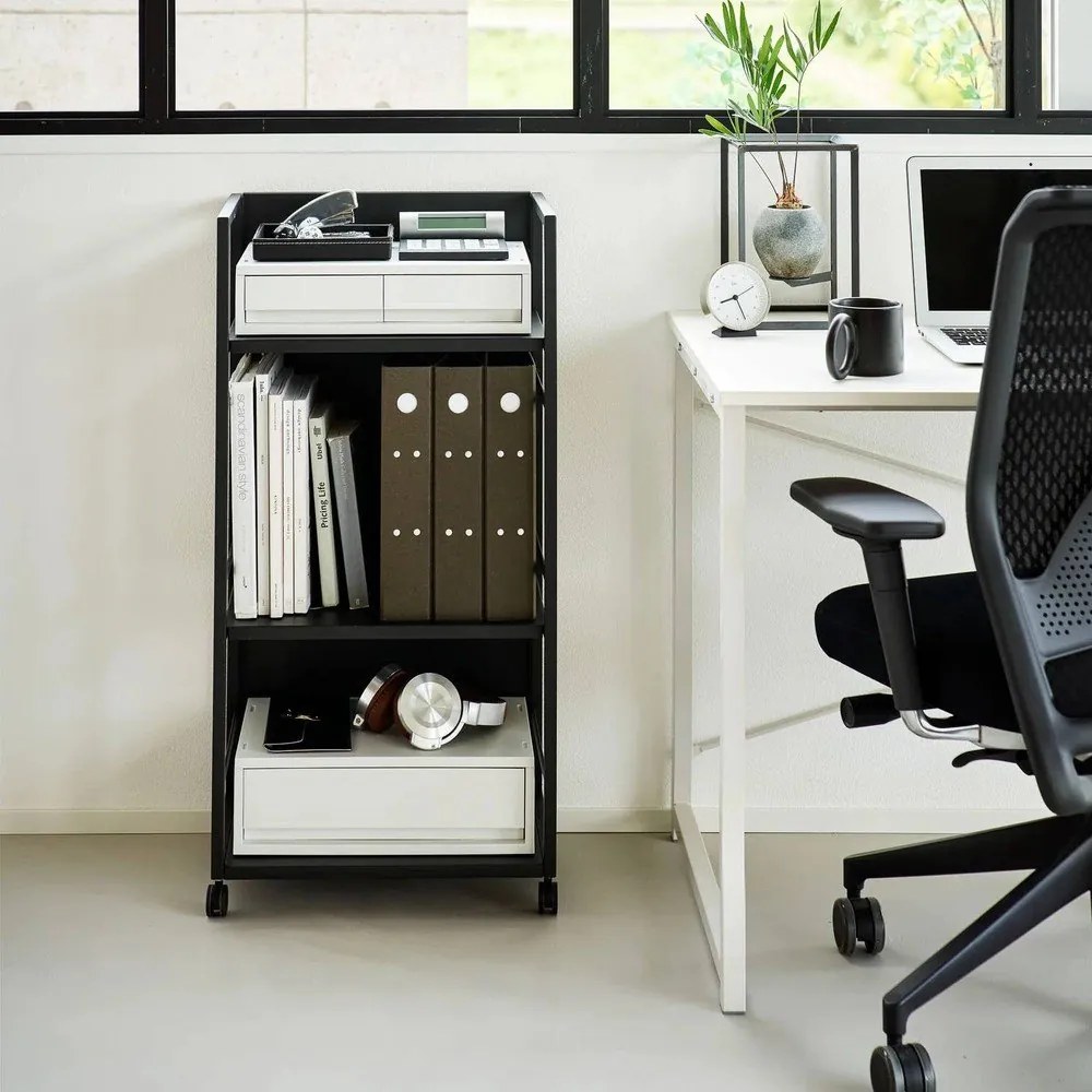 Fekete fém gurulós polcos állvány 42x84,5x32 cm Tower – YAMAZAKI