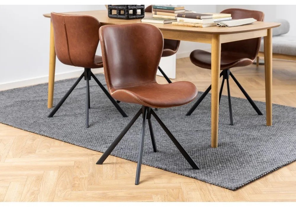 Konyakbarna étkezőszék Batilda – Actona