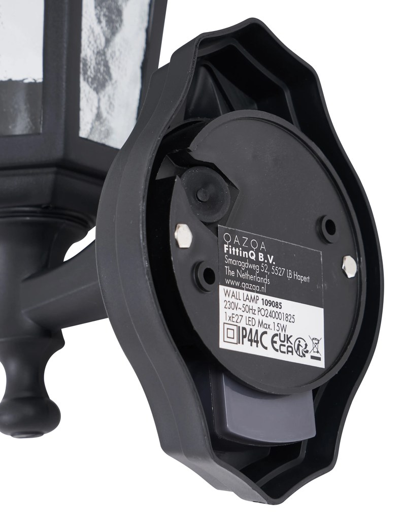 Kültéri fali lámpa fekete mozgásérzékelővel IP44 - New Haven Hammered