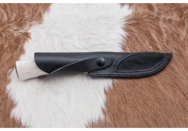 Exkluzív damaszkuszi kés 13 cm szerpentinit/rénszarvas agancs