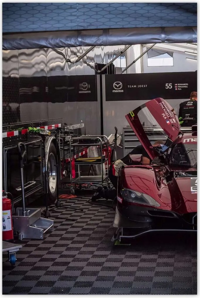 Poszterek 80x120 Piros sportautó