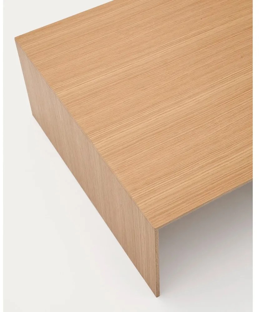 Világos natúr színű dohányzóasztal tölgyfa dekorral 70x140 cm Litto – Kave Home