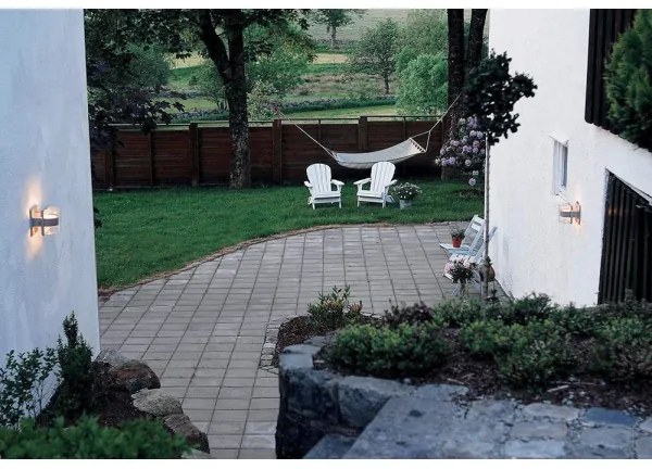 Elstead - Kültéri fali lámpa FRIDA 1xE27/60W/230V IP54